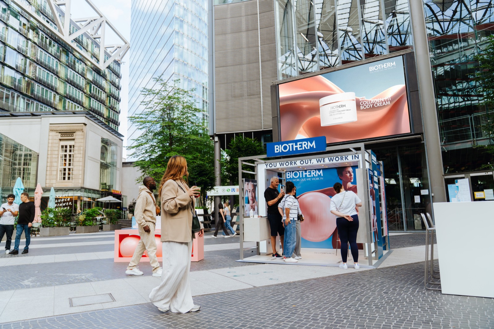 Biotherm Pop-up im Forum des Centers
